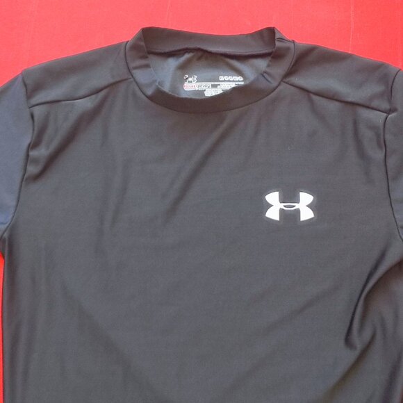 Under Armour Heatgear short sleeve athletic shirt black men's size MD - Picture 2 of 5
